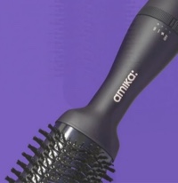 the_blow_dryer_brush_from_amika